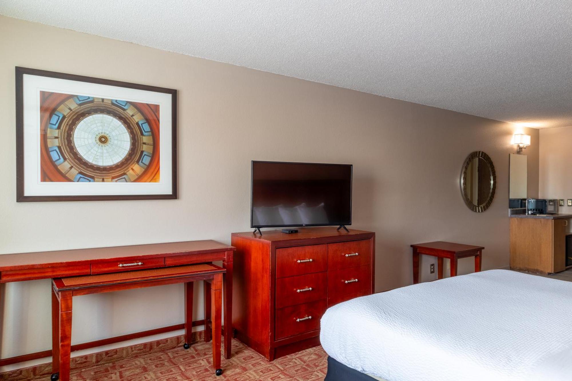 Norland Inn & Suites Roseau Room photo
